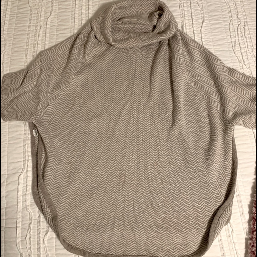 Layering turtle neck